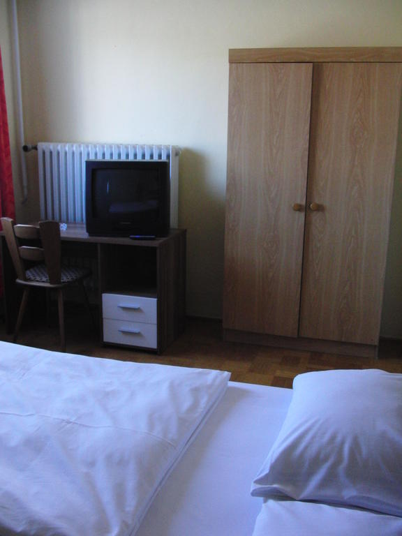 Hotel Angerer Vilseck Szoba fotó